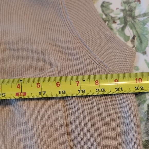 Heyday Beige Cardigan with Black Buttons - Picture 6 of 8